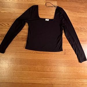 Square neck long sleeve top